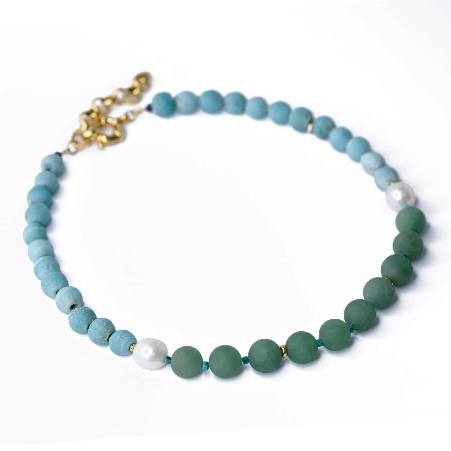 Baroque Pearl Powder Green Necklace